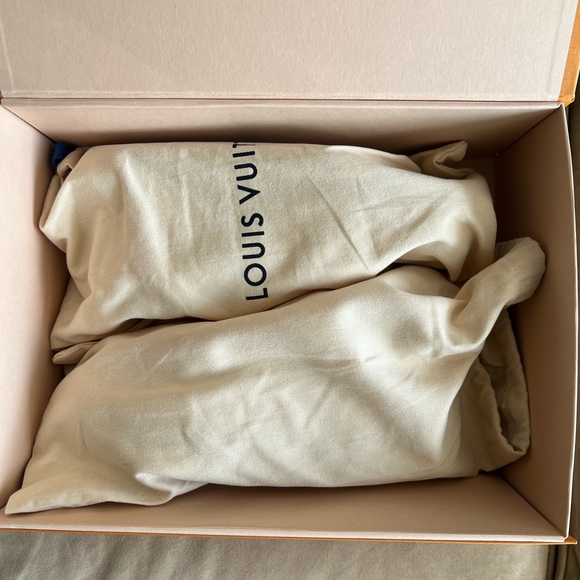 Louis Vuitton Transparent LV Trainer Sneaker men 6.5 dust bag like new wore 1x - Picture 12 of 12